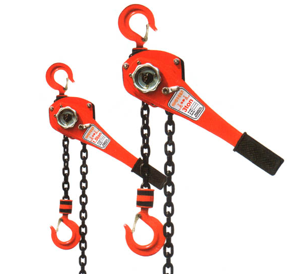 What are the reasons for the rust of the lever hoist